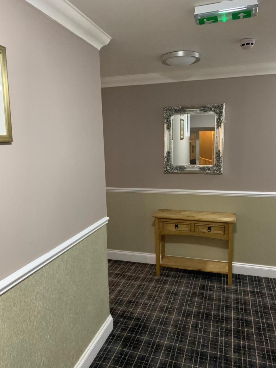 Waverley Inn Lodge Dingwall Esterno foto